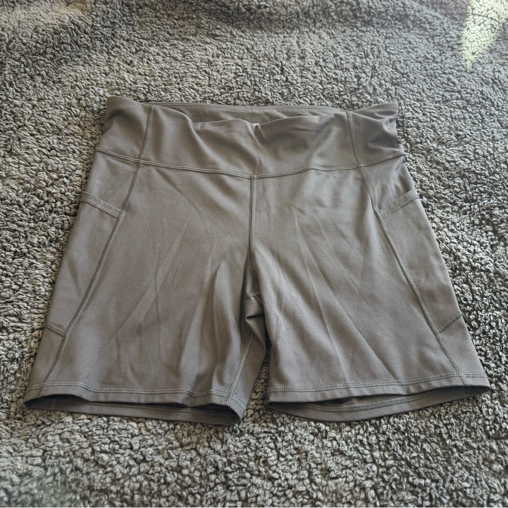 Gapfit Bike Shorts Black Women’s XL